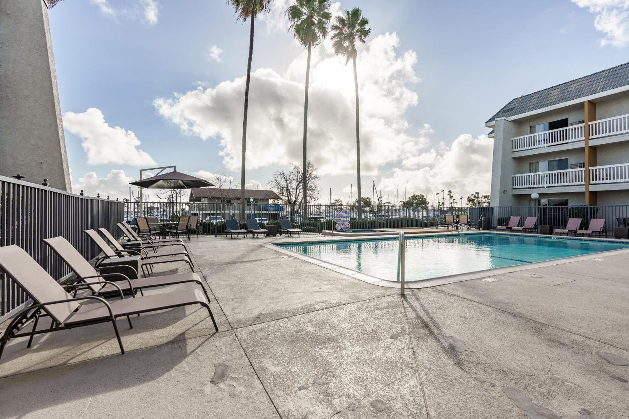 Dana Point Marina Inn Exterior foto